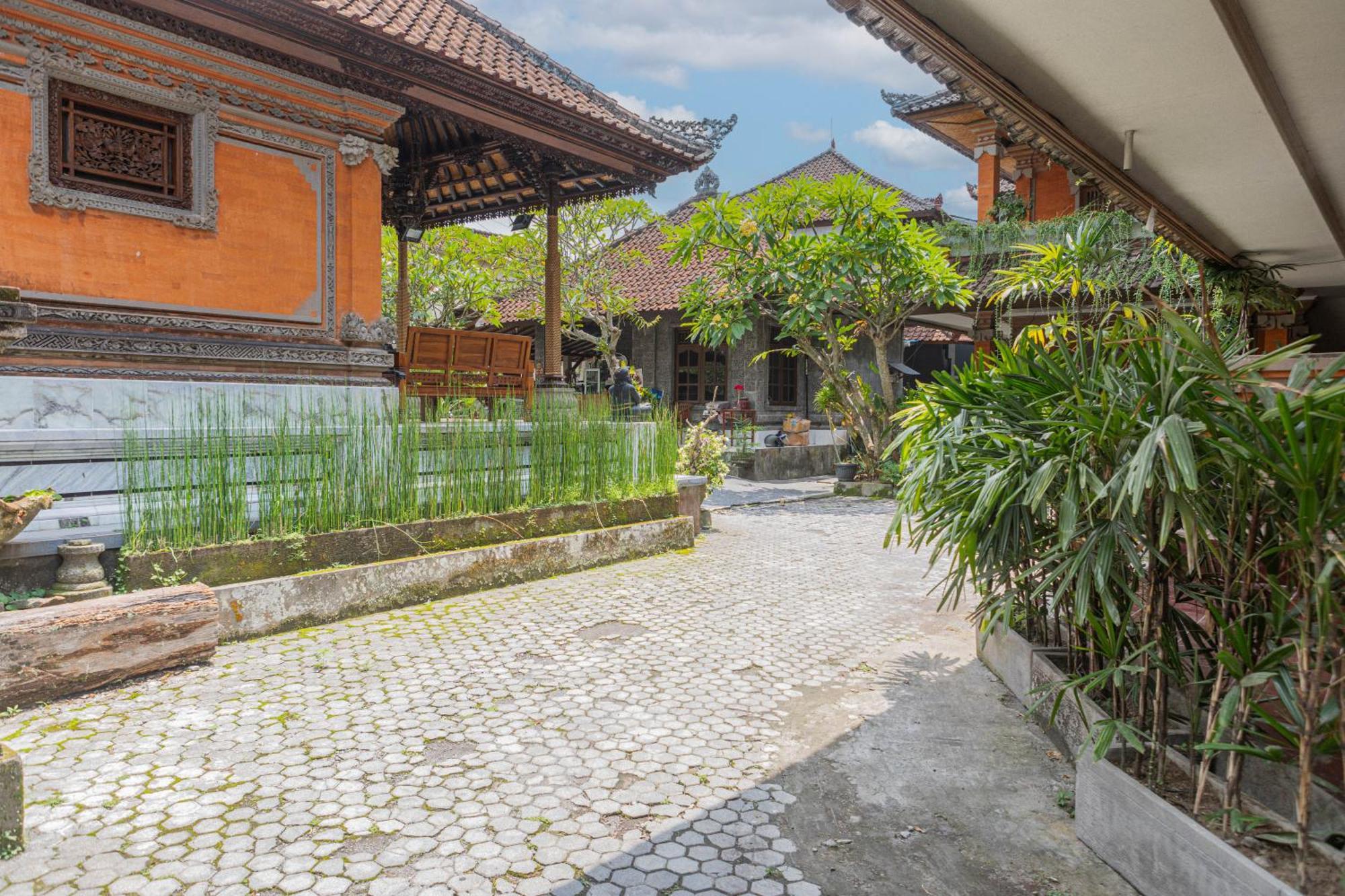 Nobody Inn Bali At Arya Guest House Ubud Exterior foto
